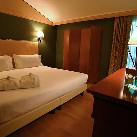 Western Grand Guinigi 4*