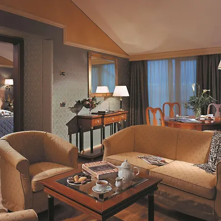 Western Grand Guinigi 호텔 루카
