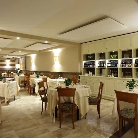 Western Grand Guinigi 4* 루카