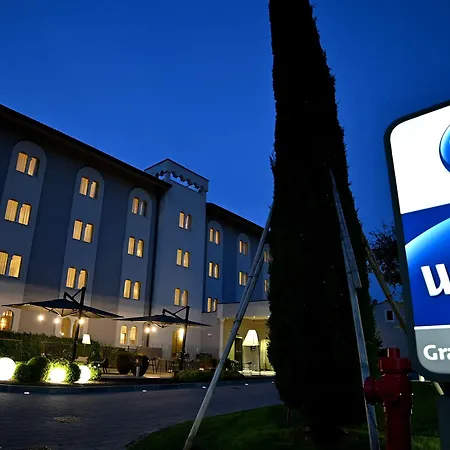 호텔 Western Grand Guinigi