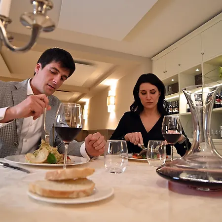 Western Grand Guinigi 4*