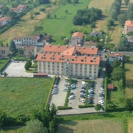 Western Grand Guinigi 4*